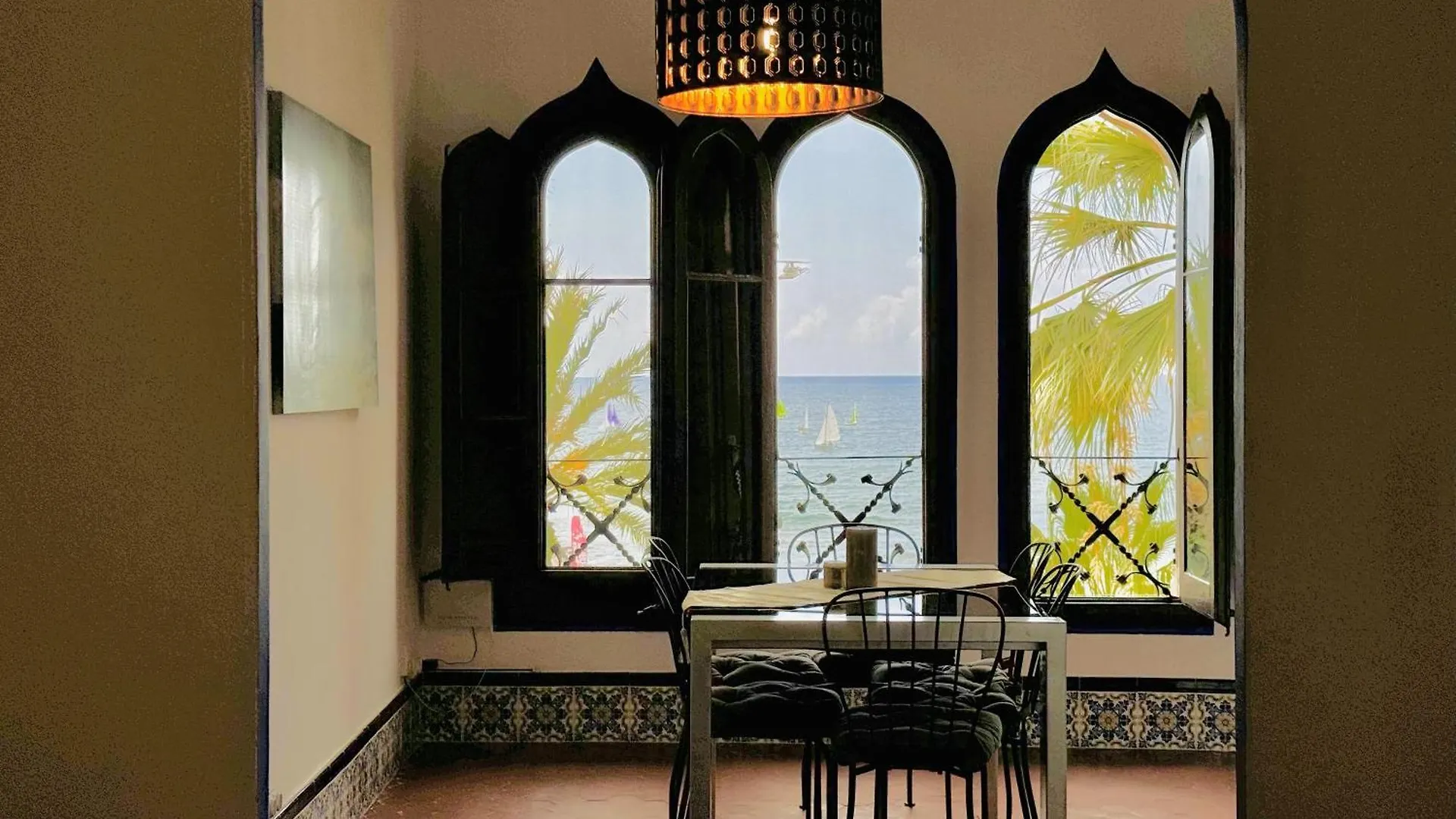 Apartamento A Pie De Playa Sitges Spain